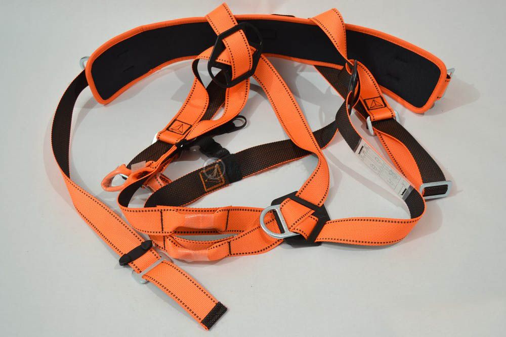 Retenção de queda, técnica de posicionamento em altura.